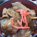 七五食堂 - 豚丼　豚臭い