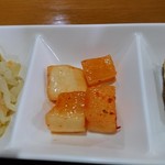 オーケーバリ - もやしナムル、カクテキ、焼き豆腐