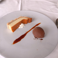 RESTAURANT DAZZLE - 