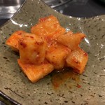 焼肉 拍手喝采 - カクテキ 540円