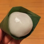 御菓子司青柳　花うさぎ - 水まんじゅう？