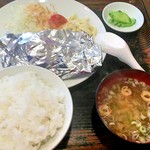 Kazokutei Juujuu - チキングルメ定食