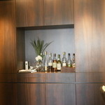 スゥリル - シックな店内