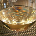 スゥリル - ２本目　白ワインシャブリ
