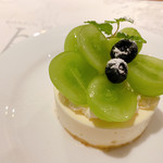 ル パークス - マスカットのケーキ