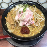 蔵味噌ラーメン 晴っぴ - 