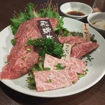 やきにく もりもり もー助 - 料理写真: