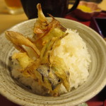 天ぷら やす田 - かき揚げはほくほく