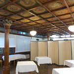 日光金谷ホテル - 17時からの館内ツアーでは、通常は立ち入ることができない「小食堂」も見学できる