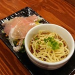 DINING IRORI - 通しザルラーメン