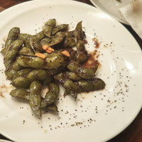 CASA UOKIN 神楽坂 - 枝豆のソテー、手がべとべと…