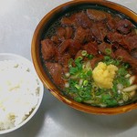 Endou - 肉肉うどん(¥900)
                        めし<小>(¥110)
