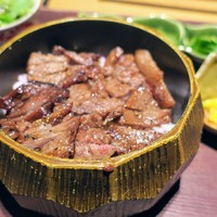 柳橋焼にく わにく - 