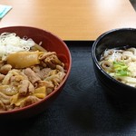 山田うどん食堂 - 