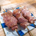 もつ焼きおとんば - おまかせ5本盛りの３本