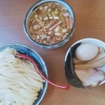 荘内麺場 九九七 - 「平日限定　つけそばの大盛800円」　と　特性トッピング（チャーシュー・味玉・メンマ・のり）