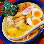 しお貫 - 特製塩ラーメン (1,000円.かなりボリュームあり)