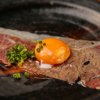 驚愕の炙りユッケ