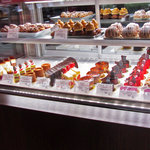 パティスリー ルシェルシェ - ショーケース。'12 1月下旬