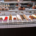 パティスリー ルシェルシェ - ショーケース。'12 1月下旬