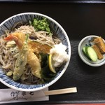 平七 - 2019/08/20
天おろしそば 大大盛 1,150円+100円×2=1,350円