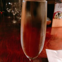 カルネジーオ イースト - 