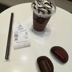 GODIVA - ショコリキサー　ミルク31% 630円と試食