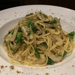 MILLE FIORI - 白海老と菜の花とカラスミのアーリオオーリオ（￥1500）