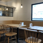 まかでき食堂 - 店内