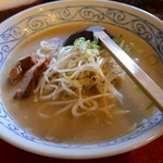 麺富 天洋 - ラーメン（730円）
      