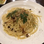 エルモ イタリアーナ - ペペロンチーネ  ¥700 (税別)