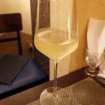 創作イタリアン Gemelli - 白ワイン、美味しかった(*￣▽￣)ノ~~ ♪