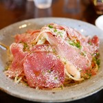 La Luce - カリフラワーとエビと生ハムのペペロンパスタ　2,100円