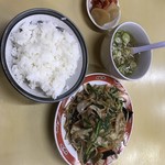 成華 - 野菜炒め定食 中華スープ付き