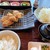 やはらかとんかつ綾 - お漬物3種と共に。
