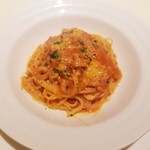 Mangia mo - トマトソースのパスタ