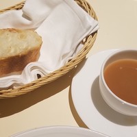 マンジャーモ - 