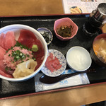 女川海の膳ニューこのり - マグロ丼