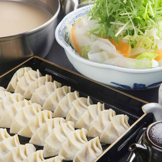 餃子鍋 A Chan 北新地 あーちゃん 北新地 韓国鍋 ネット予約可 食べログ 餃子鍋 A Chan 北新地 あーちゃん 北新地 韓国鍋 ネット予約可 食べログ
