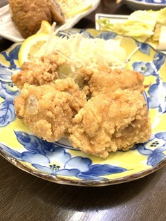 Kushikatsusakabaemman - 鶏の唐揚げ 380yen＆手作りミンチカツ 100yen