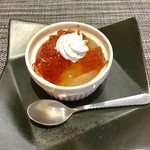 ごはん屋 朔 - 梨のコンポート赤ワインゼリー乗せ