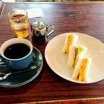 珈琲の館　樹里亜 - サンドイッチモーニング、ホットコーヒー