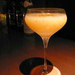 BAR Too - フレッシュ林檎のすりおろしカクテル。"青森" のイメージで作っていただいた一杯