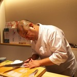 鮨料理 一高 - 楽しそうにお料理するんです♪