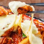韓琉苑コース②：チーズタッカルビ一品料理(치즈닭갈비)