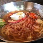 Sendai Gyuu Yakiniku Baribari - ハーフ冷麺