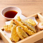 ヘギソバ＆ガレット イッシン 綱島店