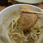 煮干し中華そば 一剣 - 出汁でさらにパワーアップ(^^ゞ