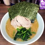 武蔵家 - ラーメン650円麺硬め。海苔増し50円。