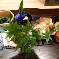 口福 みなみ - 八寸（つるむらさき，せいご粒味噌焼き，生麩照り焼き，松茸フライ，　鳴門金時蜜煮，シャインマスカット白和え）